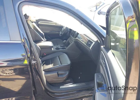 2021 Volkswagen Atlas 3.6L V6 Se W/Technology R-Line from USA, damaged, VIN 1V2RR2CA1MC575613